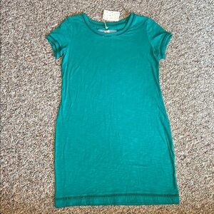 New! Green Short Sleeve Dress Cute open trim Lucy & Laurel Small